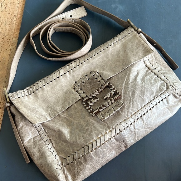 Fendi Maxi Baguette with Whipstitch - Picture 2 of 8